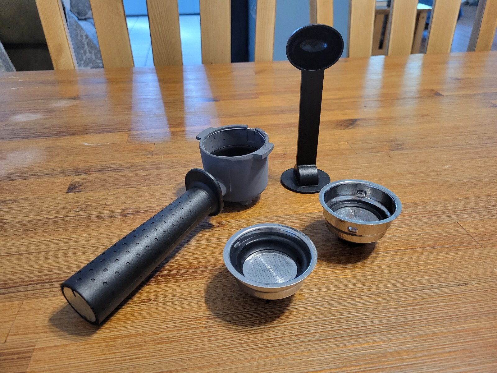 Delonghi Stilosa EC860BK Cappuccino Maker Portafilter Two Cups Measuring Spoon