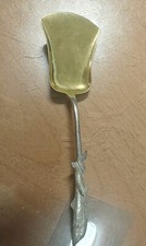 Cuillère à caviar russe argent 84