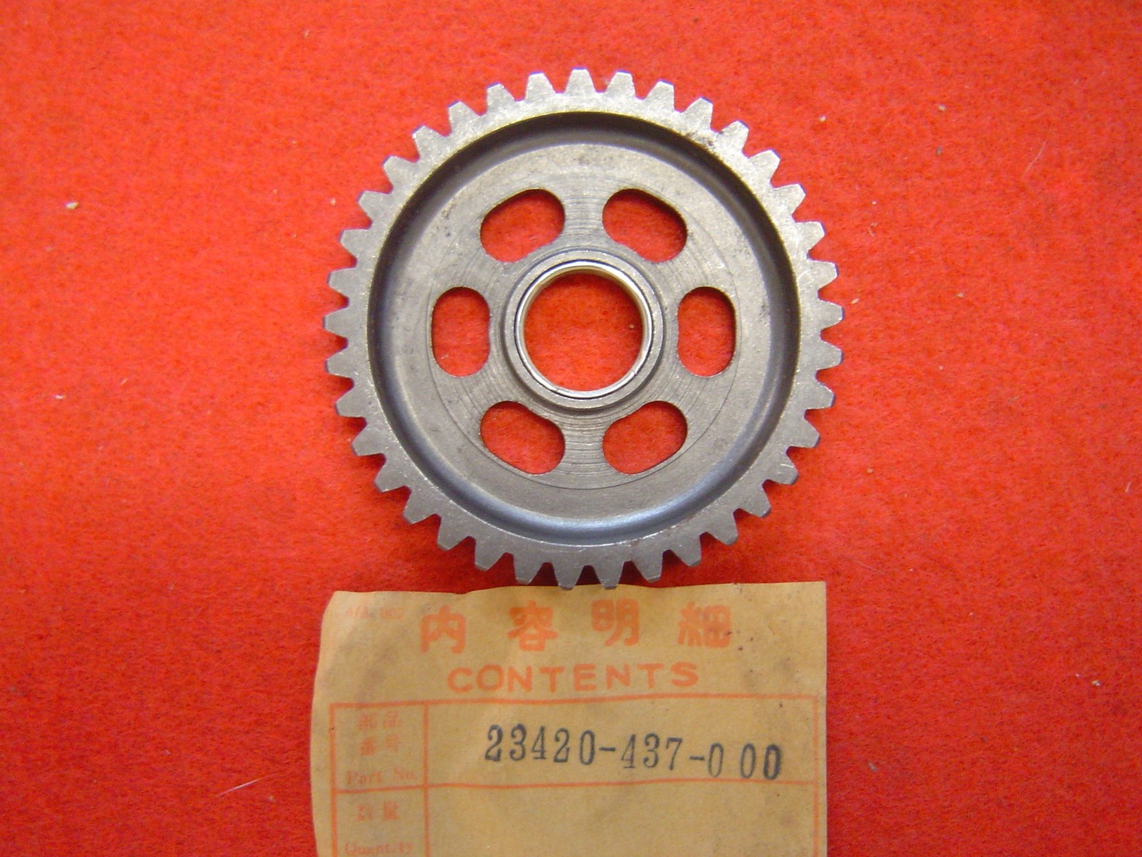 Pignon 37dts de première de haute précision en acier forgé pour arbre de sortie de boîte XL125S