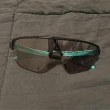 Oakley Sunglasses Black Frame  Lens Wrap Style Plastic Unisex Sports