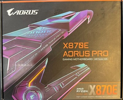 GIGABYTE X870E AORUS PRO AM5 LGA 1718 ATX DDR5 4x M.2 PCIe 5.0 USB4 Wi-Fi 7