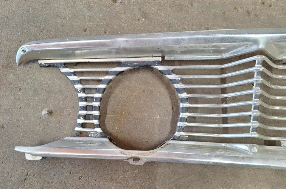 1964 Ford Custom 500 Front Grill - Image 2 of 4