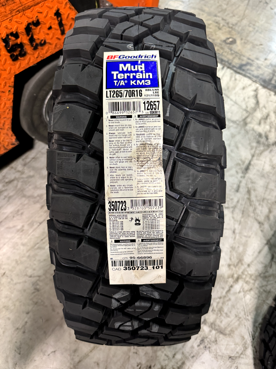 BFGOODRICH Mud-Terrain T/A KM3 LT265/70R16 121/118Q 10 Ply BFGOODRICH Mud-Terrain T/A KM3 LT265/70R16 121/118Q 10 Ply