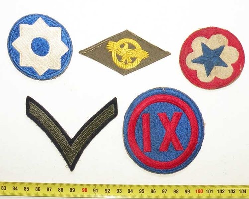 Lot of 5 Original US Army WWII Patches (132)