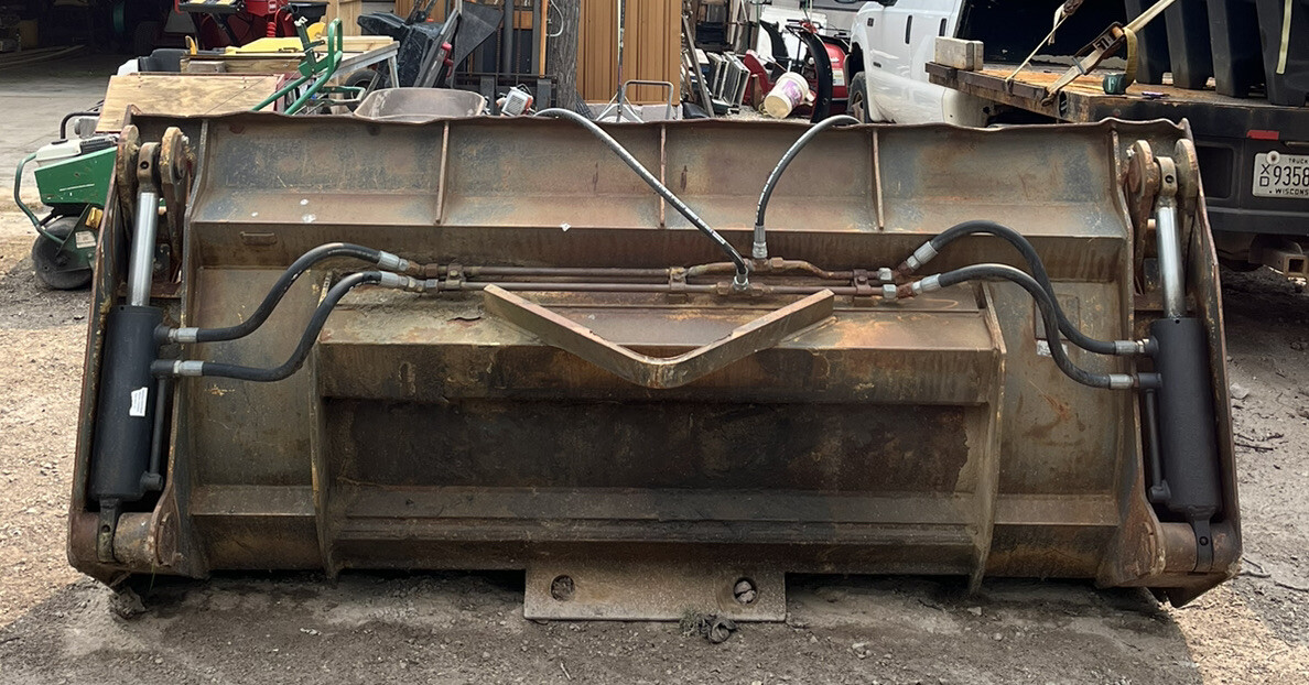 Picture 6 of 24