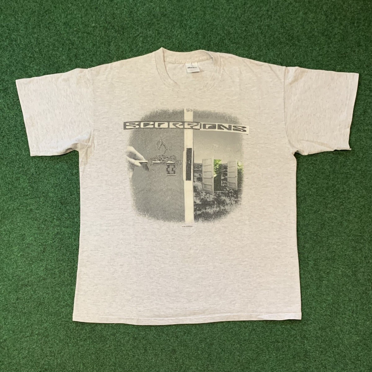 SCORPIONS Crazy World Tシャツ L Vintage 90s Scorpions Crazy World Tour T Shirt Size XL Album Band