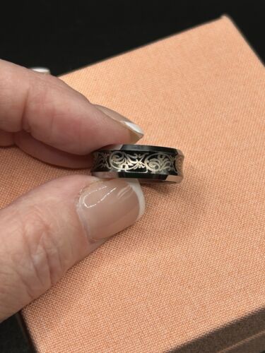 8MM Comfort Fit Tungsten Carbide Wedding Band Center Designed Ring
