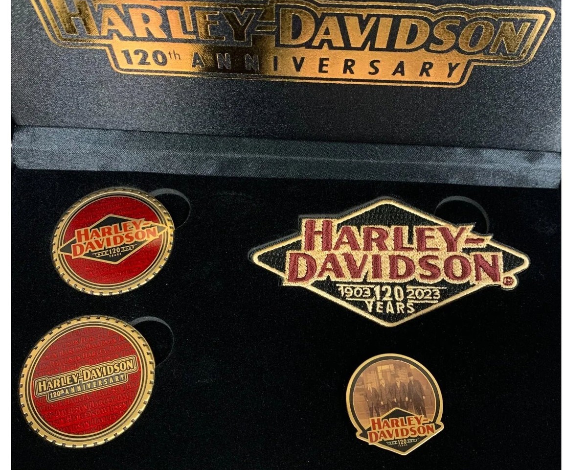 HARLEY-DAVIDSON® EAGLE STRIKE REVERSIBLE BEANIE 97754-25VM | Harley Oude Monnink Online