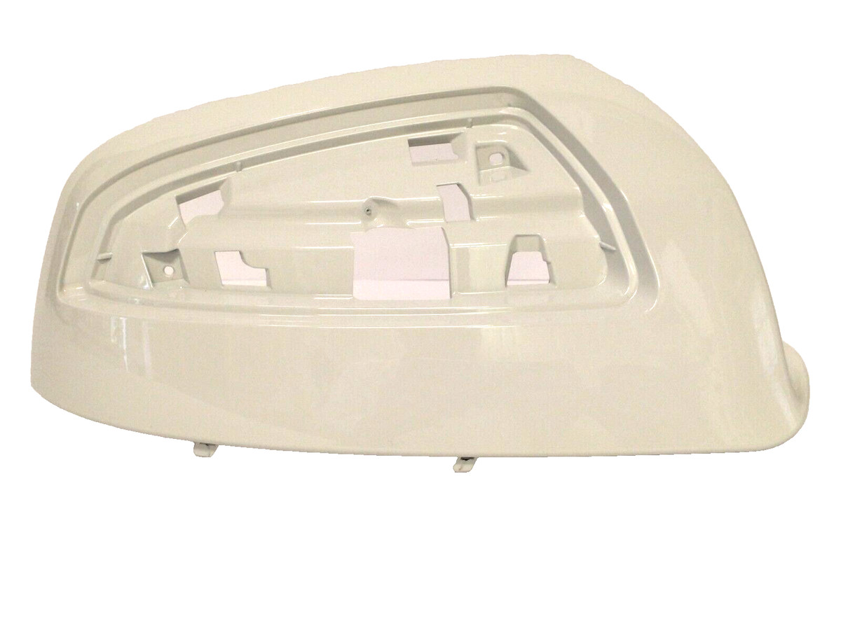 Mercedes Benz W204 OEM 08-11 C-Class Right A3146436 Mirror Cover 