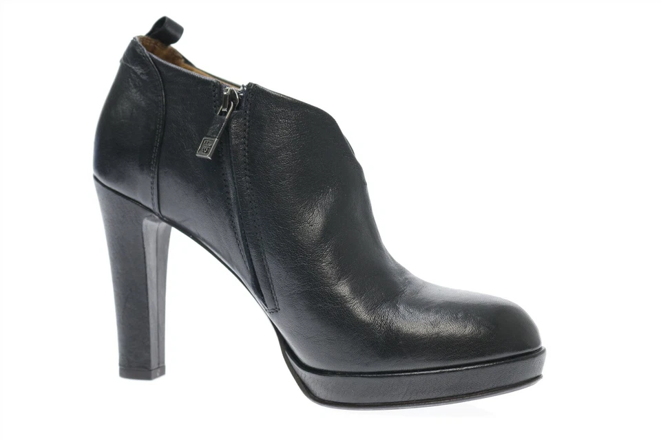 Botas de tornozelo femininas ALBERTO FERMANI couro preto salto tamanho 39 NOVAS! US$ 475 - Imagem 4 de 4