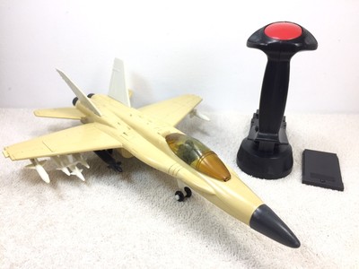 flying fighters toy