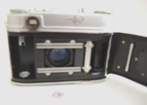 KODAK-RETINA IIIc - FOLDING CAMERA; 35MM CAMERA; RETINA-XENON C 1:2/50mm (163) - Picture 10 of 11