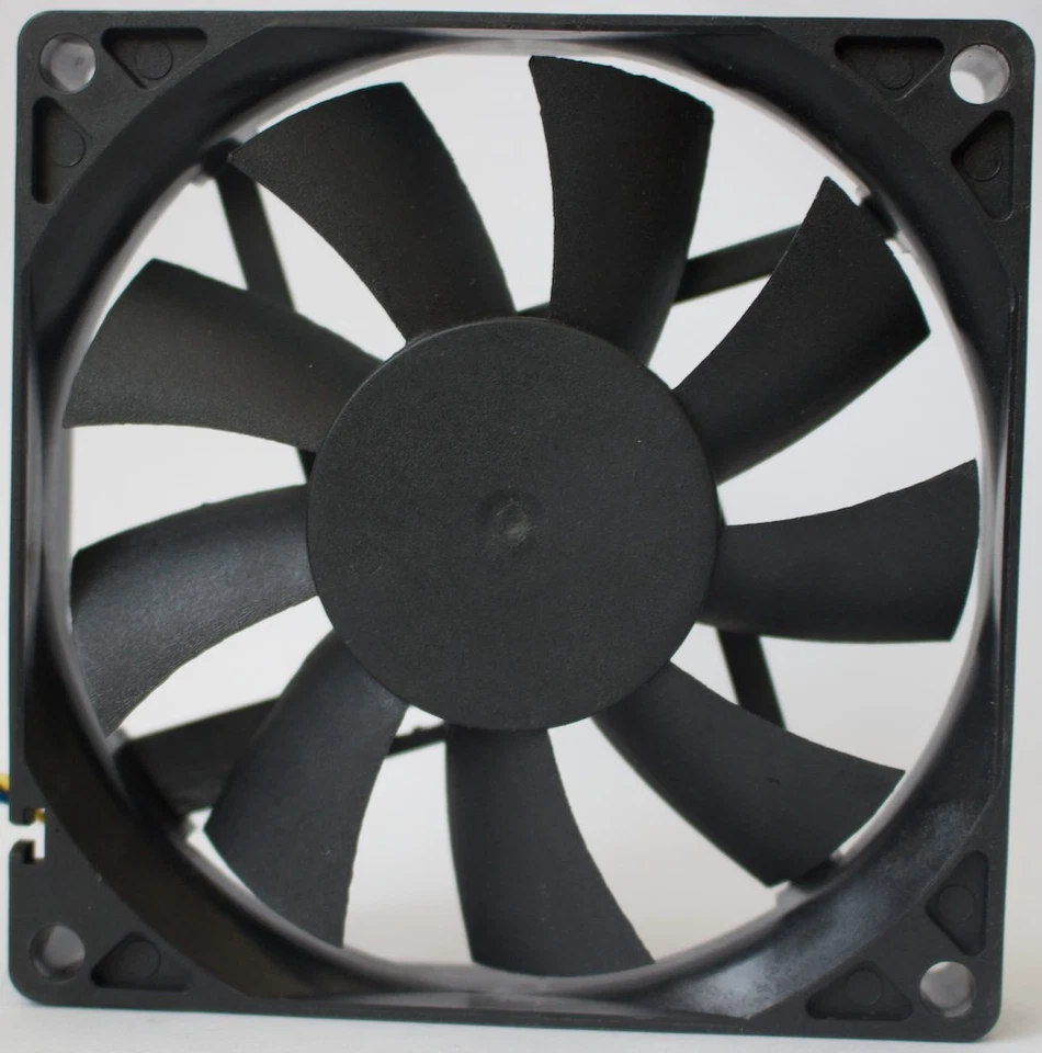 ARX FD1280-DP184C 12V 0.4A 80x80x15mm 4Pin PWM Cooler Cooling FAN - Image 2 of 2
