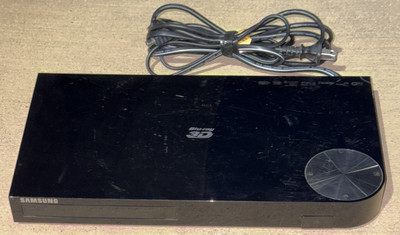 Samsung BD-F5900 Blu-ray 3D DVD Player No Remote - Includes HDMI Cable - Works!