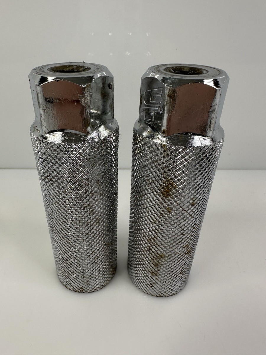 新品デットストック・GT TRII MAXI AXLE PEGS 26T Vintage 1990's GT Bicycles BMX Freestyle Axle Pegs 4” 26t Chrome