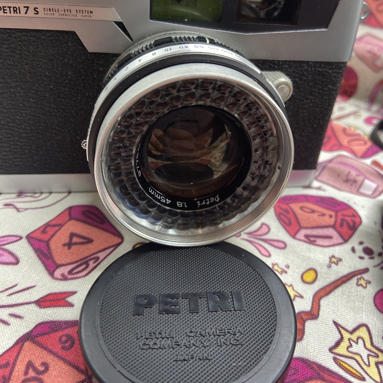 Vintage Camera Lot It 6  Canon AE-1 Kodak Pentax Petri Perkeo I Zorki 4 Untested