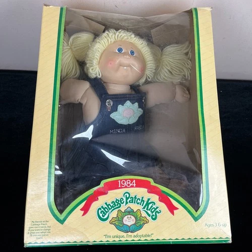 1984 Cabbage Patch Doll Minda Freda One Tooth With Box