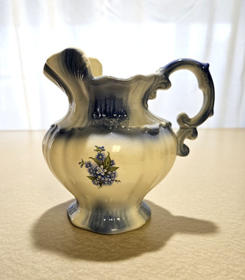 Vintage Arnels Pitcher Ceramic From 1975 Blue Forget-Me-Nots For Wash Basin Bowl