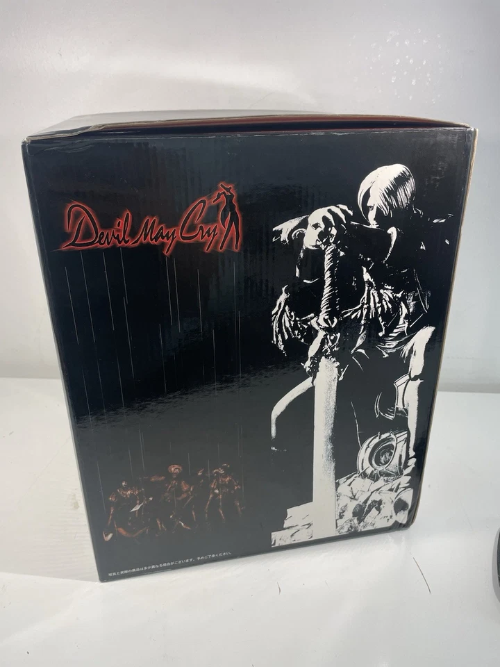 Devil May Cry Dante Resin Statue 2001 Yamato Capcom See Photos - Image 3 of 4