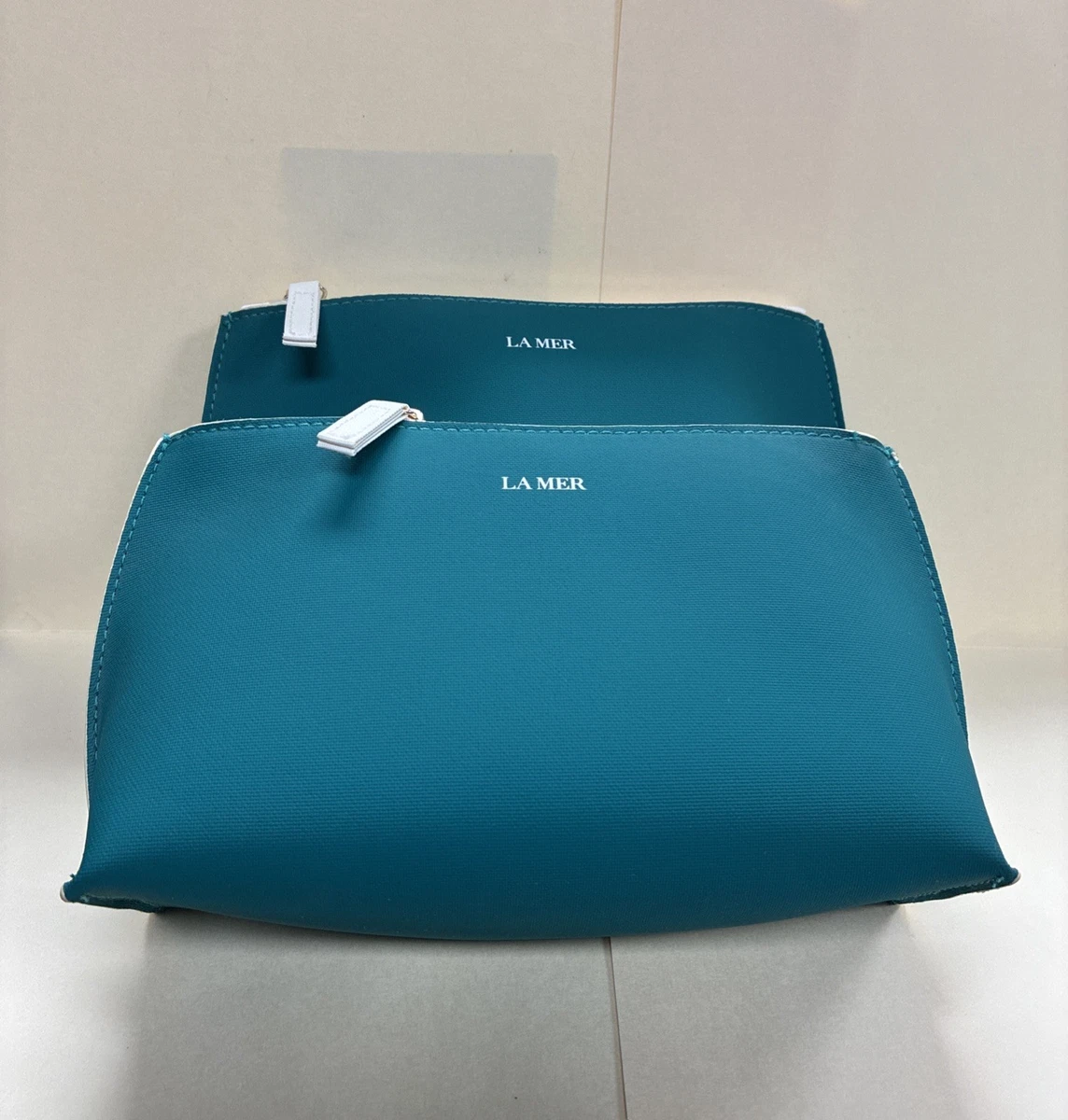 LA MER アクセサリー、メークアップケース グリーン新品 LA MER