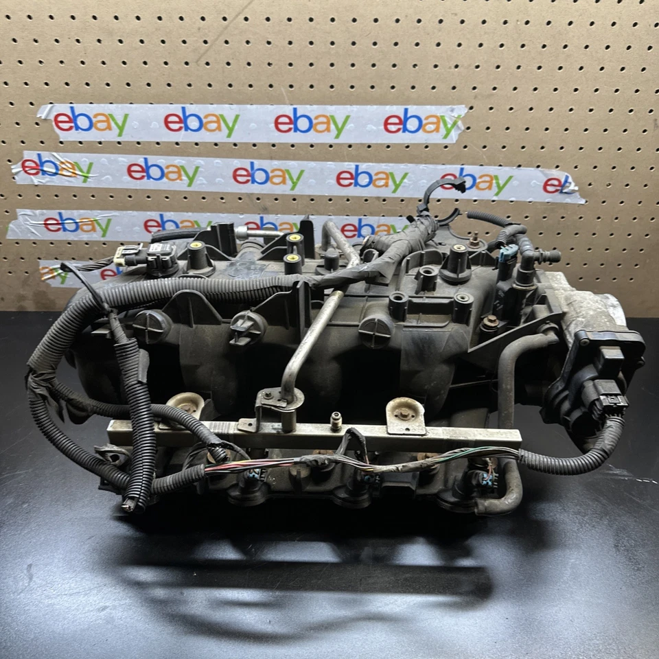 Chevy Tahoe 2006 colector de admisión OEM V8 Foto 3 de 4