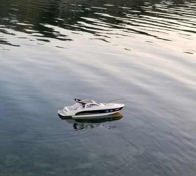 nikko island cruiser rc boat