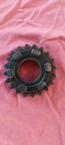 BMW R 25,R 26,R 50,R 60,R 69  Getriebe,Stirnrad 20 Zähne Antriebswelle gebraucht