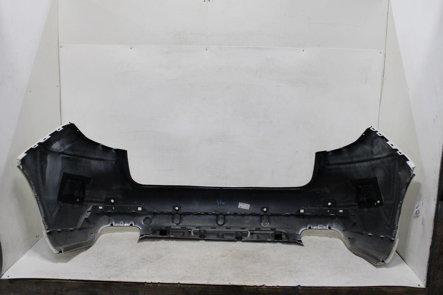 Rear Bumper Assembly MASERATI LEVANTE 21