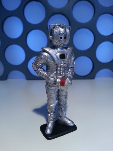 Doctor Who Cyberman Corgi Mini Earthshock Style 1” Classic Era Figure - Picture 3 of 8