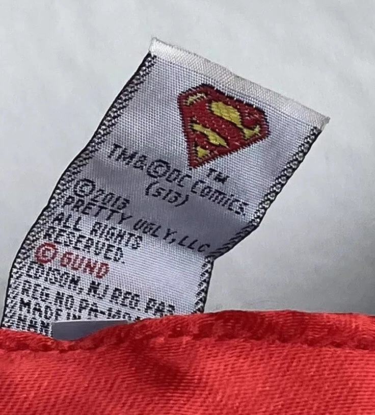 Peluche UglyDoll DC Comics babo Superman Foto 4 de 4