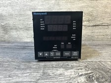 DCP100 DCP1021000100000 Honeywell Digital Controller, DCP100 #M-25