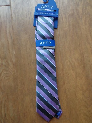 APT. 9 men's NWT charcoal/purple Nickson Stripe pattern Tie & Tie Bar set
