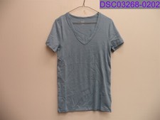 Women Size Medium Gap Modern T Short Sleeve V-Neck T-Shirt Blue