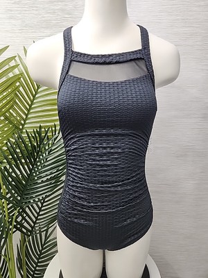 NWT Cupshe Womens One Piece Swimsuit Size Small Textures Black Ruched 
