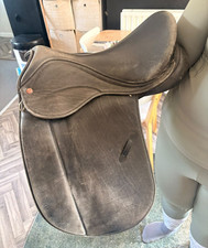 Black Leather Dressage Saddle 17" English Horse Riding Saddle