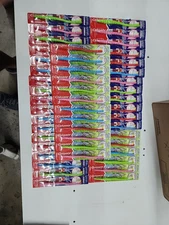 LOT 48 Colgate Extra Soft Extra Souple Toothbrush for JUNIOR 5+