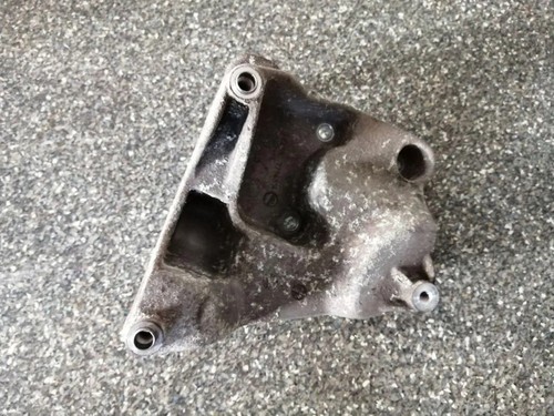 BMW X3 E83 Klimakompressorhalterung 7794614 2.00 Diesel 110kw 2004 33847800