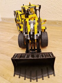 Lego Technic 42030 Volvo L350F Wheel Loader Wheel Loader Remote Control Also Curves