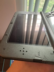 Nintendo &ldquo;New&rdquo; 3DS XL Metallic Gray Handheld Console System RED-001 Tested