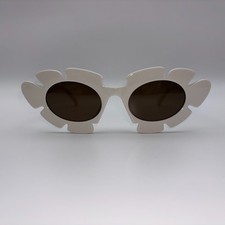 New Loewe Paula's Ibiza LW40088U 21E Curvy White Cat Eye Sunglasses Italy 47mm