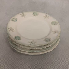 Shoreline by Home Studio Salad Plates 4 Shell Border 8"