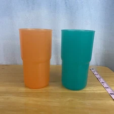 Two TUPPERWARE 2412b Stackable Plastic Tumblers 12 oz Vintage Cup Green Orange