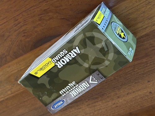 Welly Armor Squad Models Jeep Wrangler Rubicon 1:38 - Picture 3 of 3
