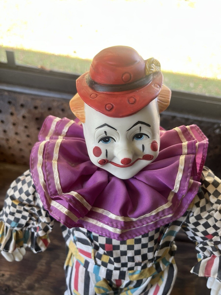 【SJ24597】CIRCUS COLLECTION VTG 1991 Circus Parade Genuine Porcelain Clown Collection
