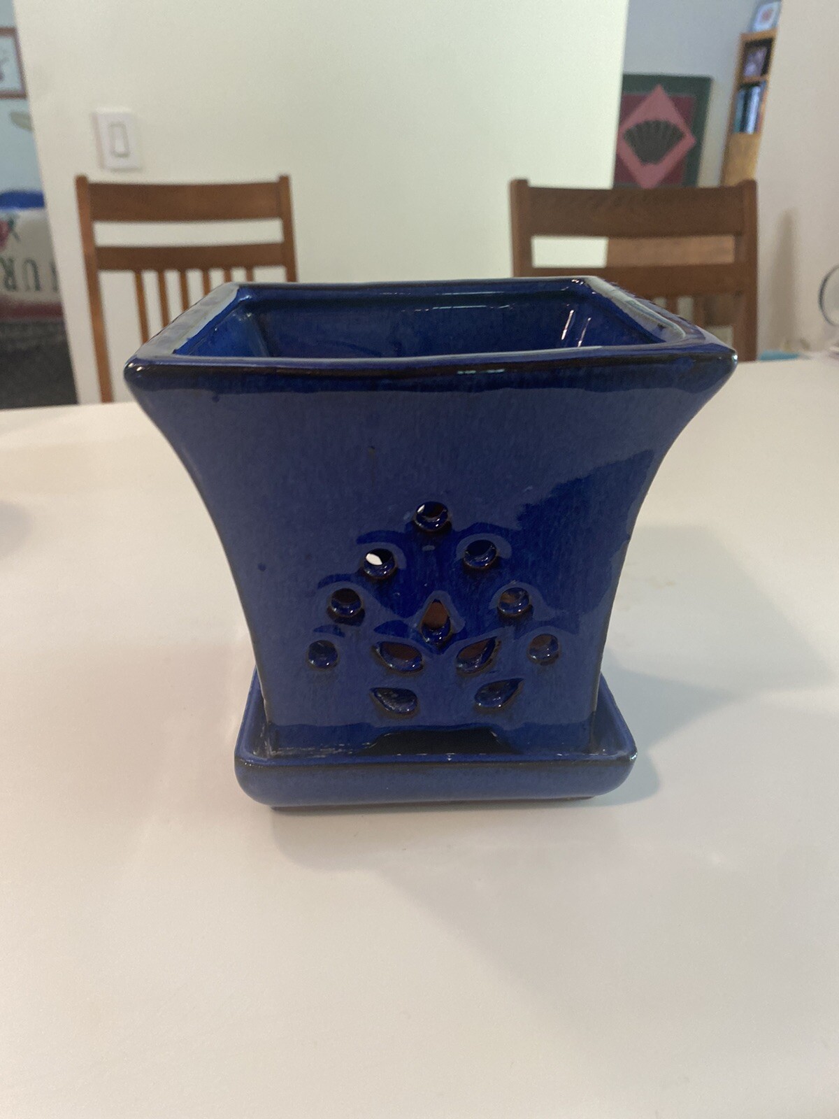 Picture 1 of 10