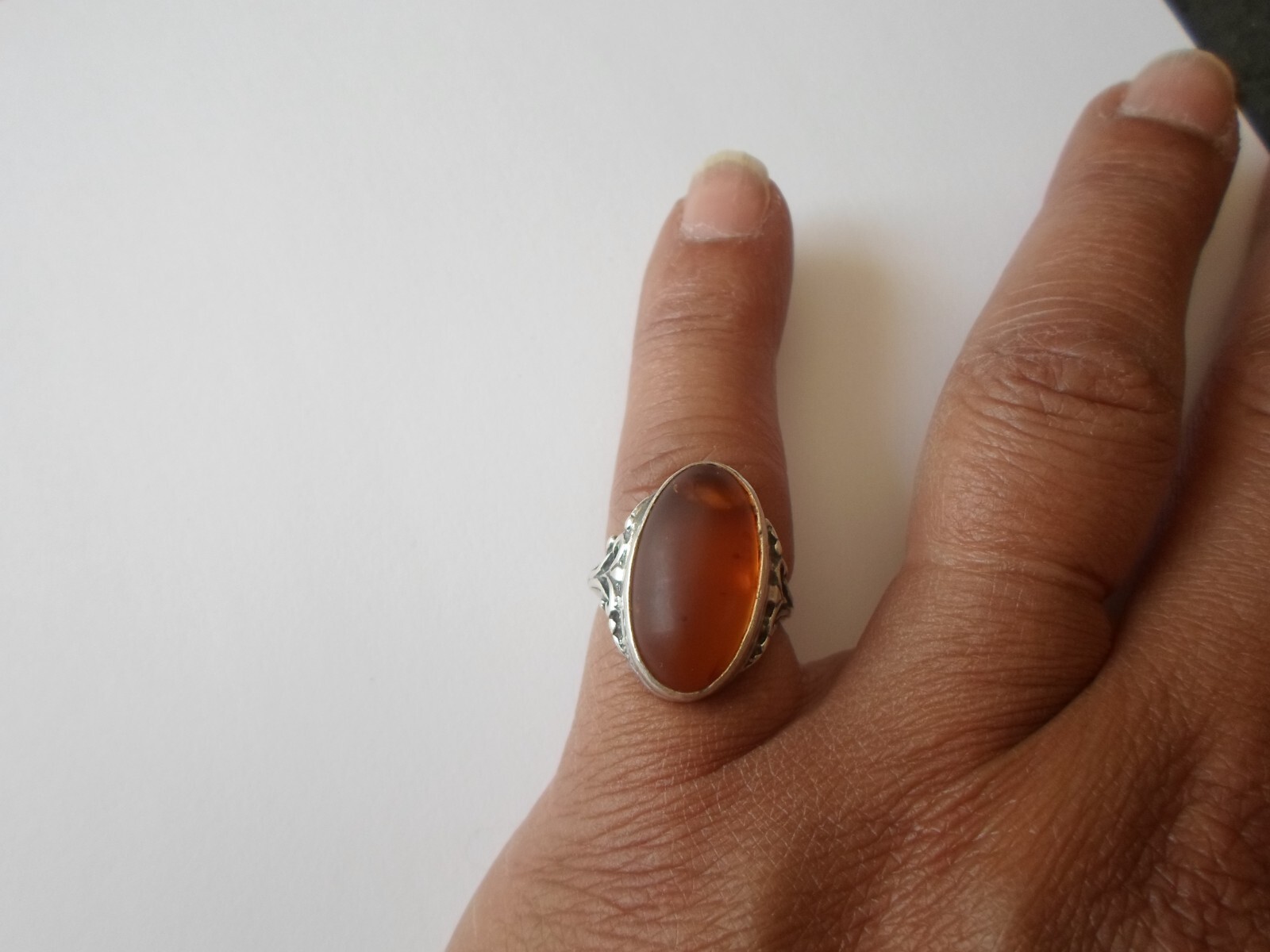 solid silver ring, amber shuttle, heart outline, … - image 3