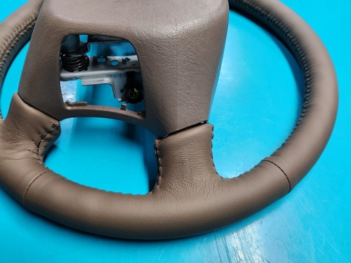 Toyota Land Cruiser 80 series, Lexus LX450 Padded Steering Wheel - NEW Leather - Picture 9 of 10