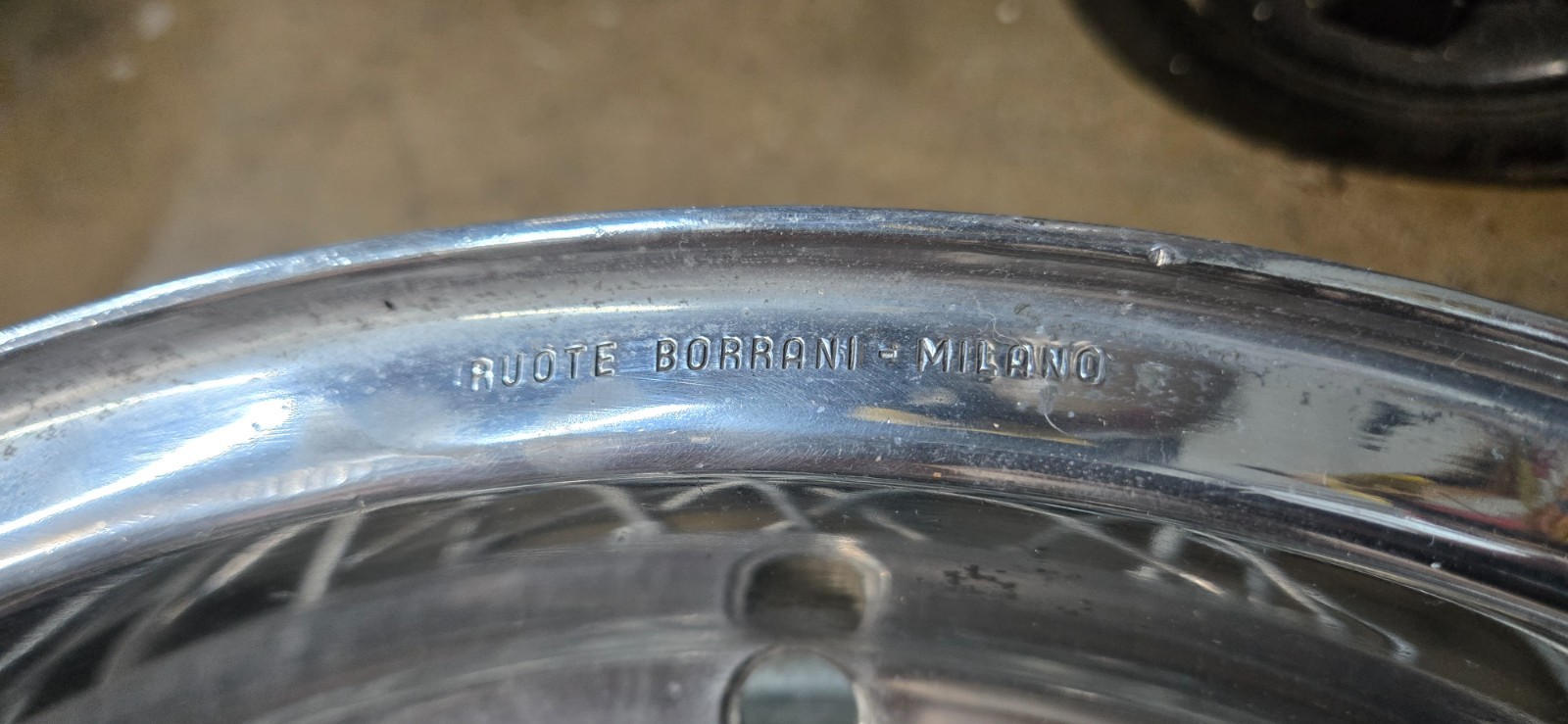 FERRARI 250 GT LUSSO RUOTE BORRANI MILANO RECORD RW3801 KNOCK OFF  WIRE WHEELS