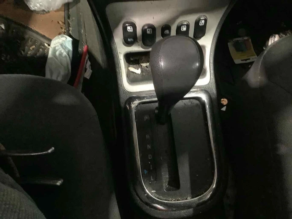 Used Front Left Door Assembly Front fits: 2007 Chevrolet Hhr electric Front Left Foto 4 de 4