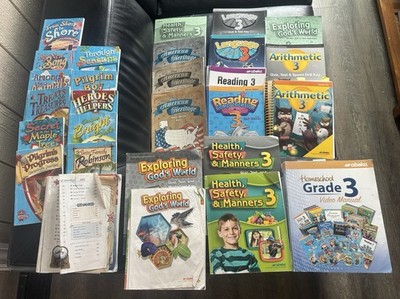 Abeka Grade 3 Homeschool Curriculum Lot   28 Items   Used   Good Condition